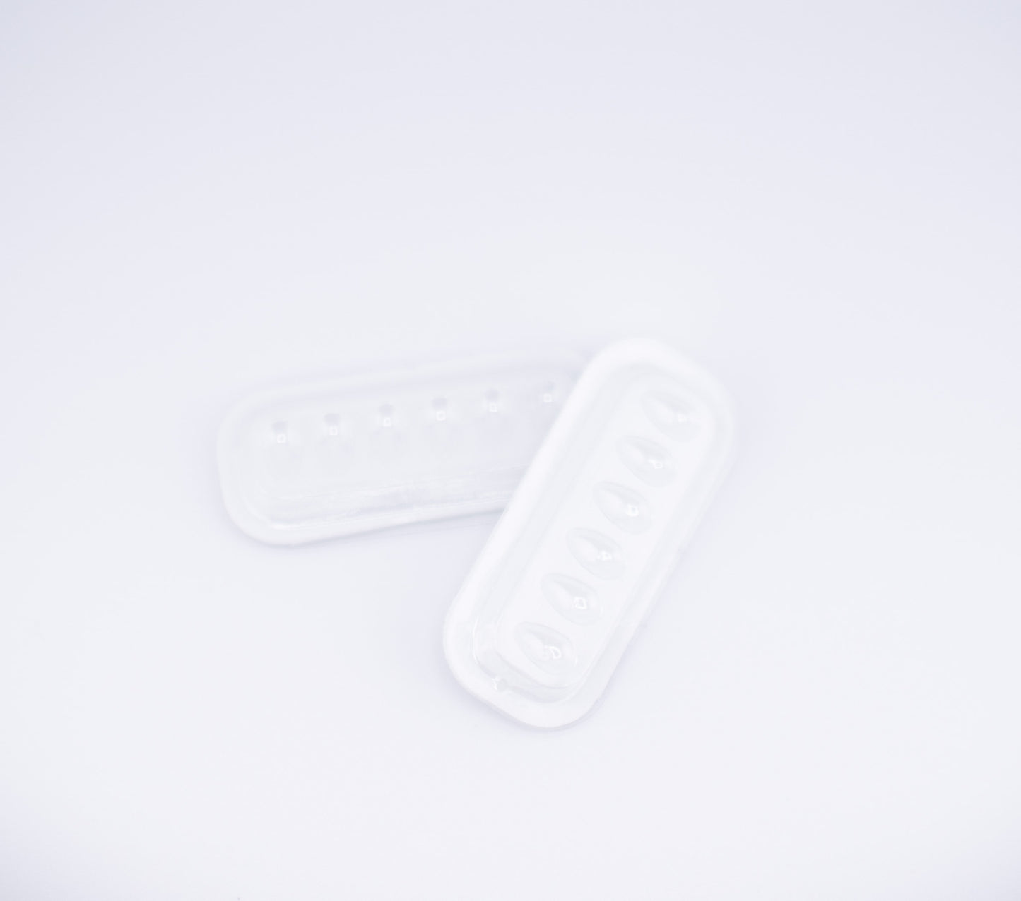 DISPOSABLE ADHESIVE TRAY 50 / PACK